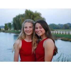 Meet your Posher, Alexis